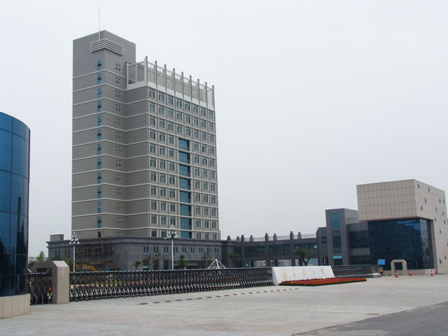 渭水校区南大门