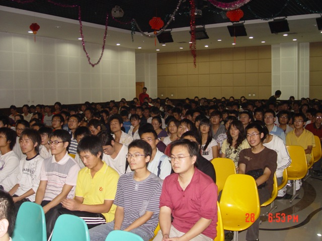 现场座无虚席